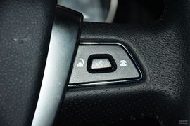 2015款吉利GX7运动版2.0L自动尊贵型