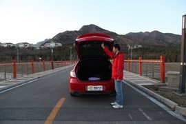 2010款马自达睿翼轿跑2.5L试驾