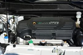 2015款铃木锋驭1.6L手动两驱精英型
