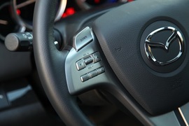 2010款马自达睿翼轿跑2.5L试驾