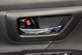 2015款铃木锋驭1.6L手动两驱精英型