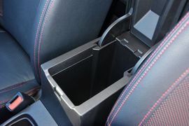 2015款铃木锋驭1.6L手动两驱精英型