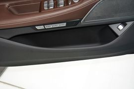 2016款宝马730Li豪华型
