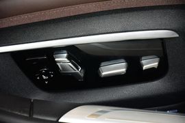 2016款宝马730Li豪华型