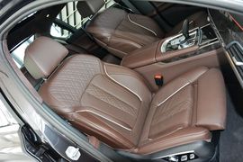 2016款宝马730Li豪华型