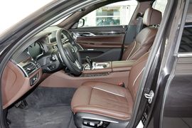 2016款宝马730Li豪华型