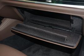 2016款宝马730Li豪华型