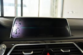 2016款宝马730Li豪华型