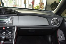 2015款斯巴鲁BRZ