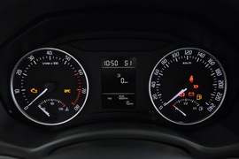 2010款斯柯达明锐2.0L手自一体