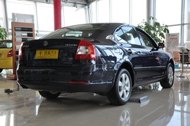 2010款斯柯达明锐2.0L手自一体