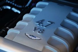   2016款阿斯顿马丁V8 Vantage 4.7L Coupe