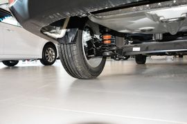2015款现代悦动1.6L手动舒适型