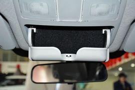 2015款现代悦动1.6L手动舒适型