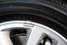 2015款现代悦动1.6L手动舒适型