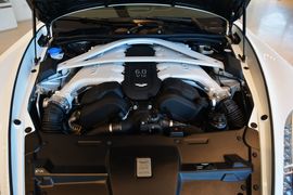 2015款阿斯顿马丁Vanquish