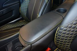 2015款阿斯顿马丁Vanquish