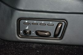 2015款阿斯顿马丁Vanquish