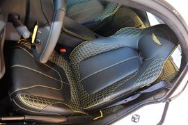 2015款阿斯顿马丁Vanquish