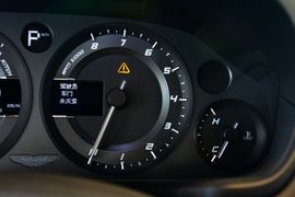 2015款阿斯顿马丁Vanquish