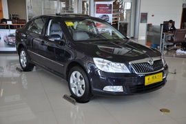 2010款斯柯达明锐2.0L手自一体