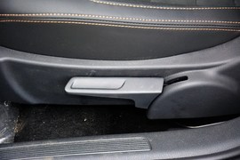 2016款大众宝来1.6L自动豪华型