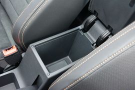 2016款大众宝来1.6L自动豪华型