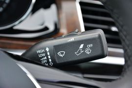2016款大众宝来1.6L自动豪华型
