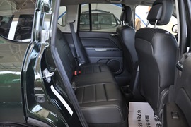 2010款吉普指南者2.4L世界杯特别版