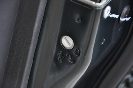 2010款吉普指南者2.4L世界杯特别版