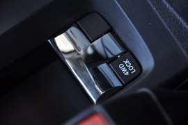 2010款吉普指南者2.4L世界杯特别版