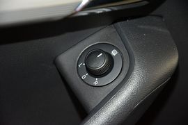 2016款斯柯达明锐1.6L手动创行版