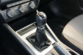 2016款斯柯达明锐1.6L手动创行版