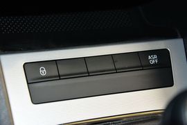 2016款斯柯达明锐1.6L手动创行版