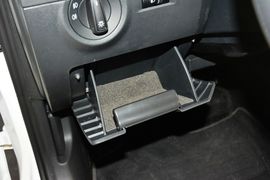 2016款斯柯达明锐1.6L手动创行版