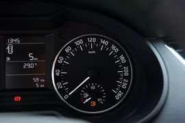 2016款斯柯达明锐1.6L手动创行版