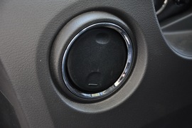2010款吉普指南者2.4L世界杯特别版
