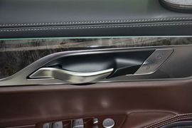 2016款宝马740Li领先型