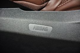 2016款宝马740Li领先型