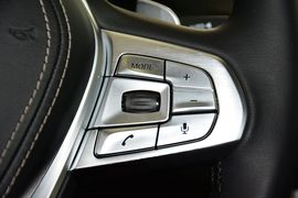 2016款宝马740Li领先型