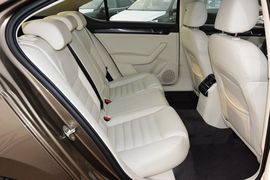 2016款斯柯达速派TSI330