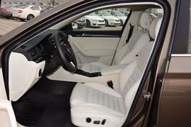 2016款斯柯达速派TSI330