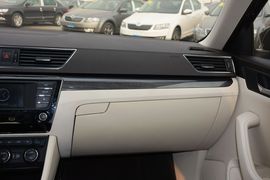 2016款斯柯达速派TSI330