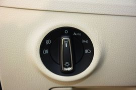 2016款斯柯达速派TSI330