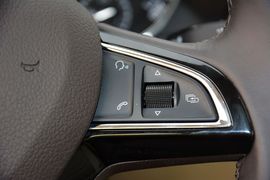 2016款斯柯达速派TSI330