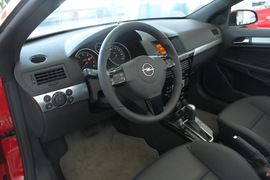 2010款欧宝雅特TWINTOP