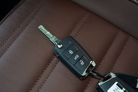 2016款大众途安L