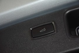 2016款保时捷Macan