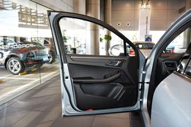 2016款保时捷Macan