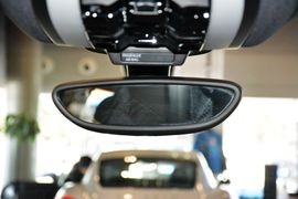 2016款保时捷Macan